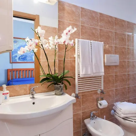 Flat In Location In *